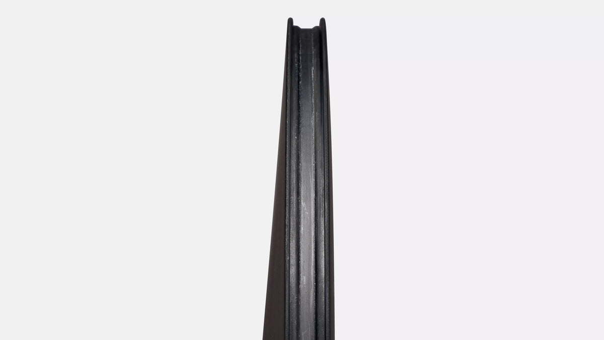 Roue Arrière Pleine Roval 321 – Carbone / CeramicSpeed / DT Swiss 240