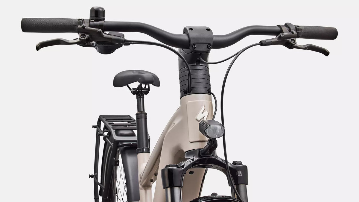 Vélo Électrique Urbain – 810 W / 840 Wh / 105 Nm