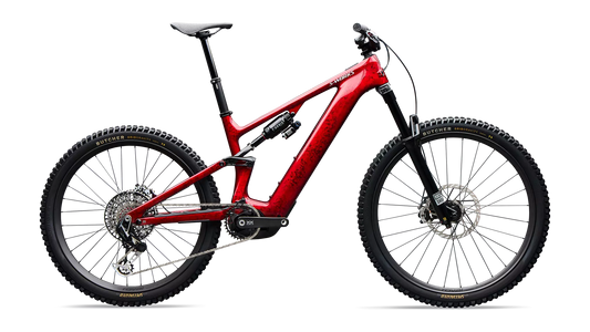 S-Works Turbo Levo 4 850 Watts Peak Power, 111 Nm Torque, 900 Wh Batterie
