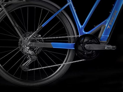 Vélo électrique urbain léger – Moteur TQ-HPR50 50 Nm – Batterie 360 Wh – Shimano CUES 10 vitesses